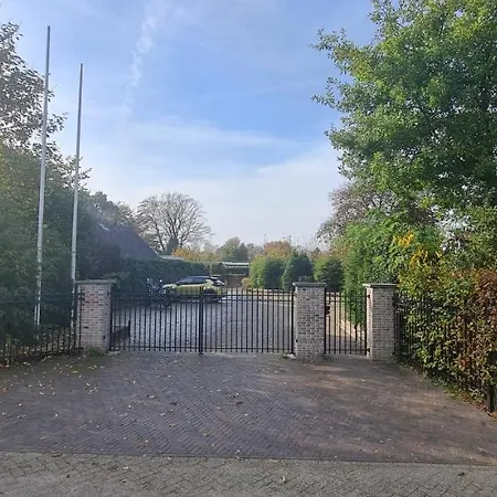 Sfeervolle Recreatiewoning In Veluwe *